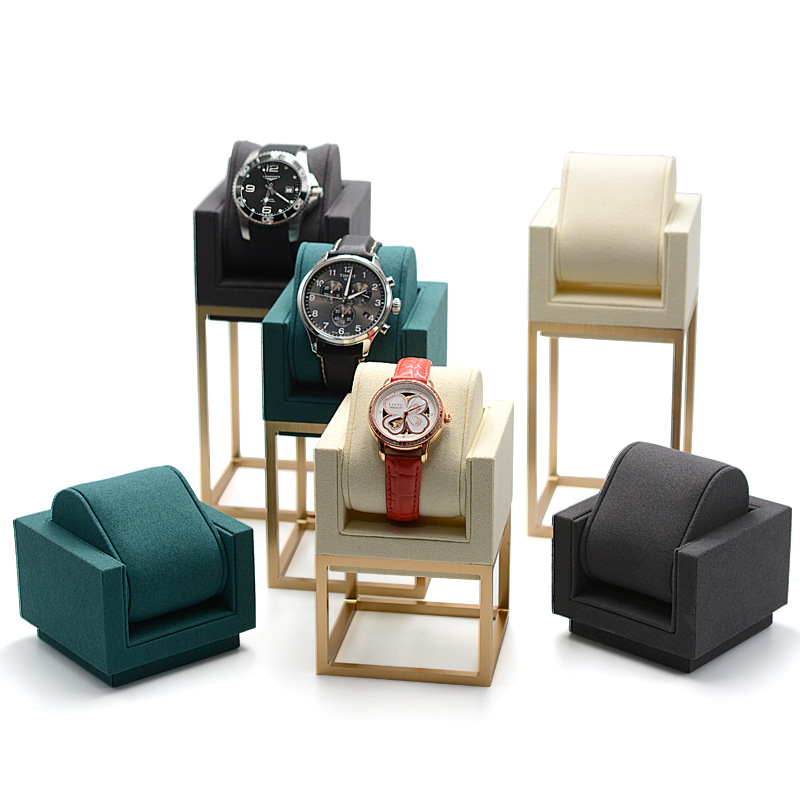 Luxury Watch Photography - Rak Penyimpanan Jam Tangan Mewah dengan