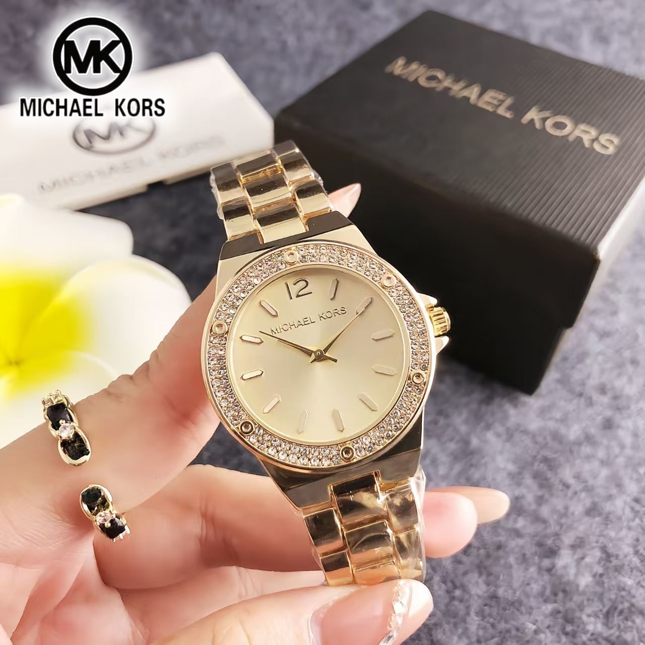 Jam Tangan Wanita Mewah Michae - Luxury Watch Photography ulasan dan harga