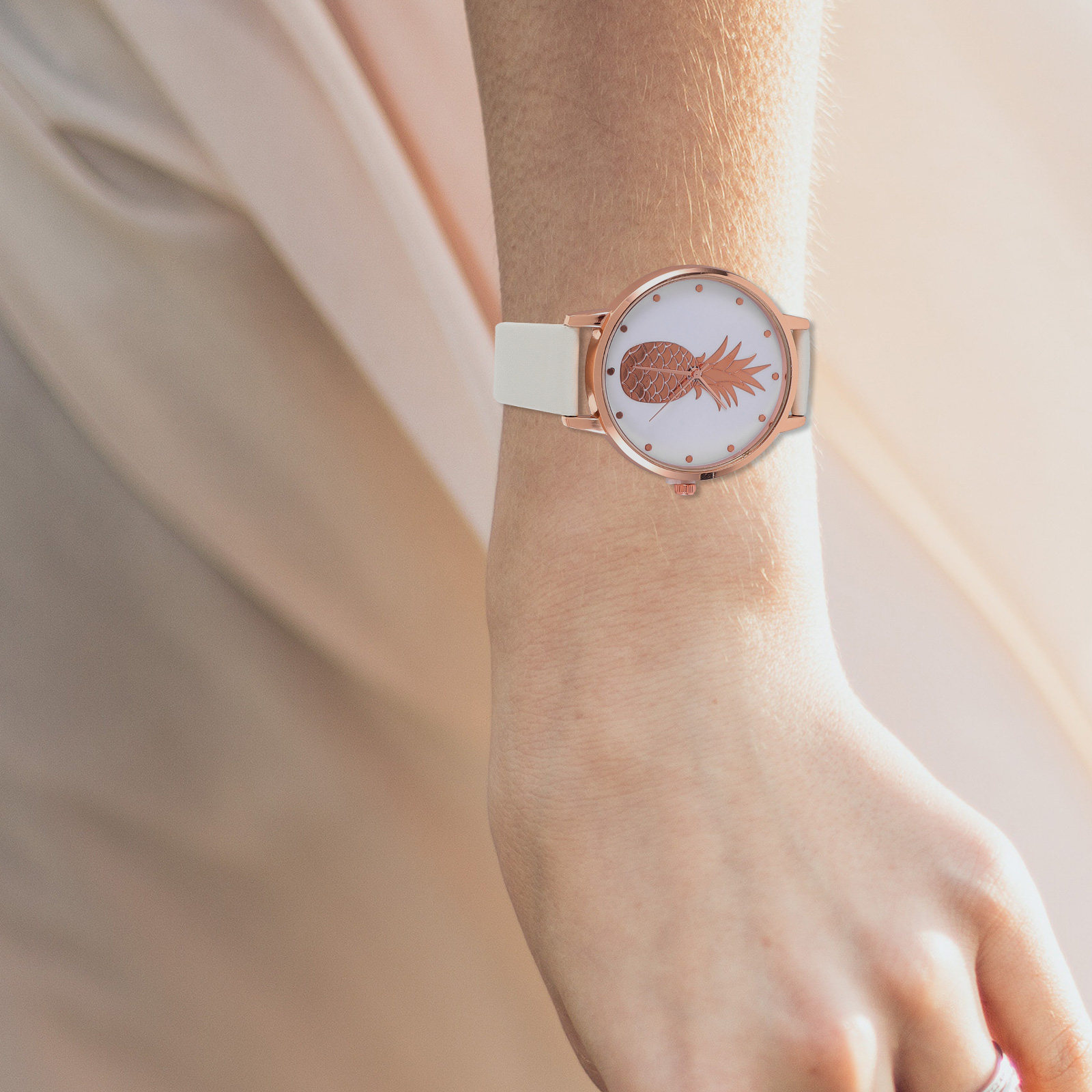 Jam Tangan Quartz Kasual Wanit - Luxury Watch Gift For Her ulasan dan harga
