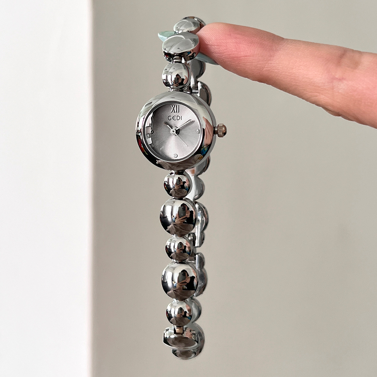 Jam Tangan Wanita Mewah Ringan - Luxury Watch Vintage ulasan dan harga